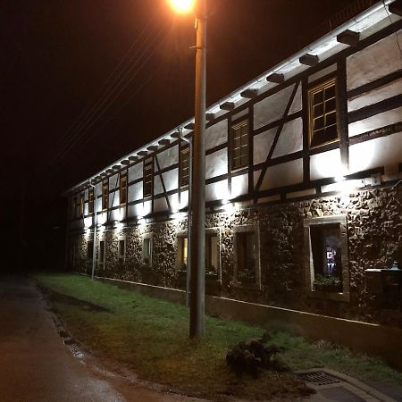 Pension Schwalbenhof Gestut Bartos Lommatzsch Bagian luar foto