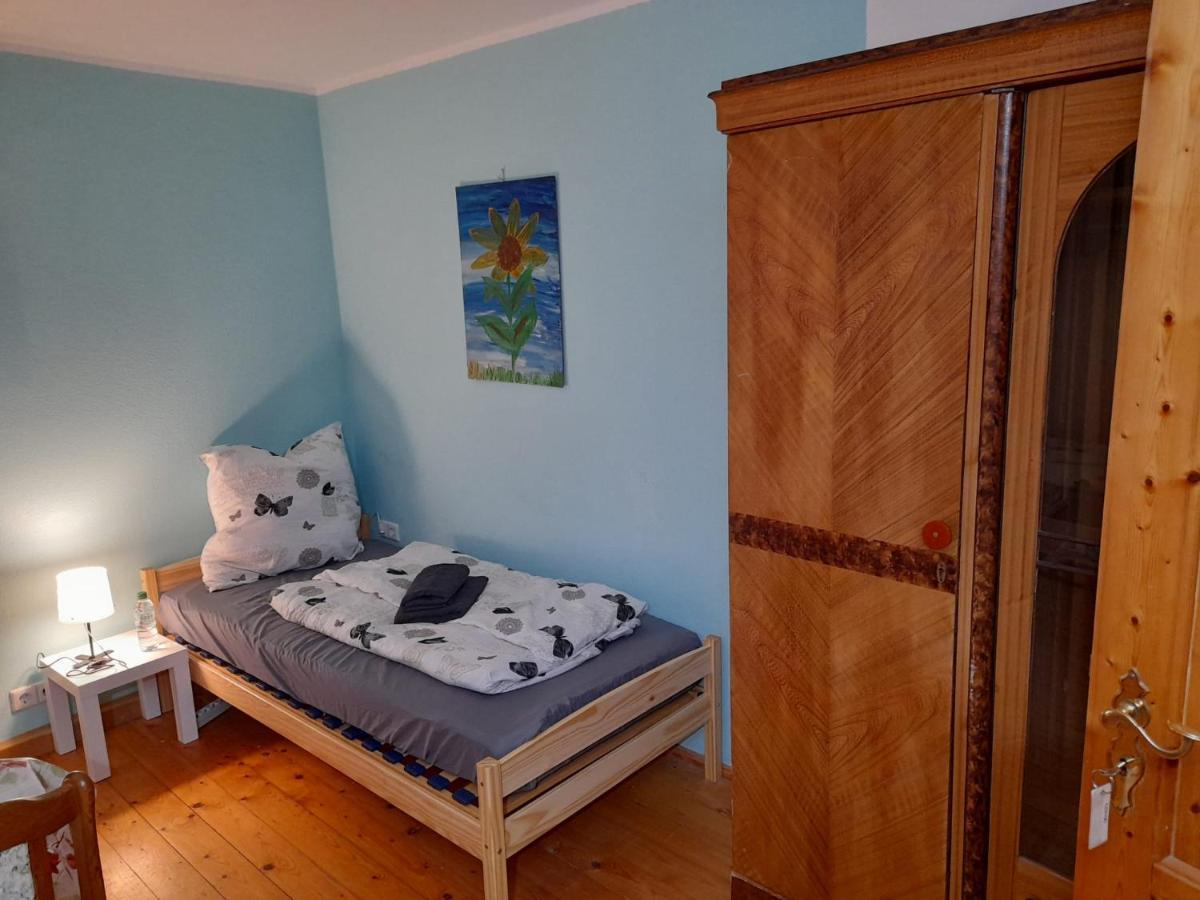 Pension Schwalbenhof Gestut Bartos Lommatzsch Bagian luar foto